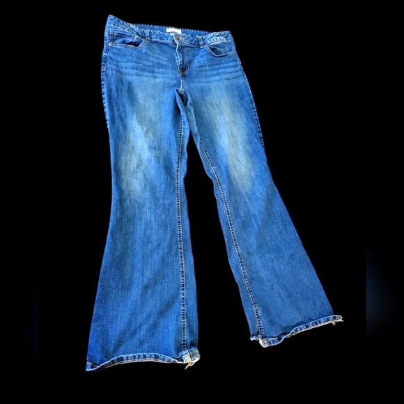 Maurices Denim - M Jeans By Maurices Classic, 18 Long, Flared, Mid-Rise